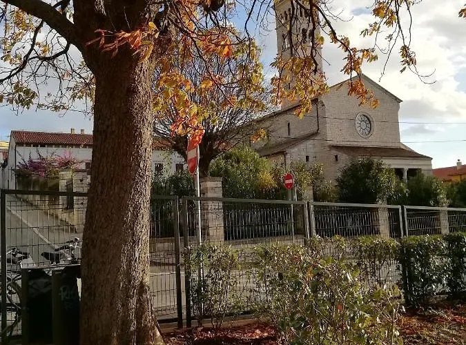 Jadranka Ivana Πούλα